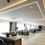 El Albero Integrado En El Pyr Centrico Y En Primera Linea De Playa