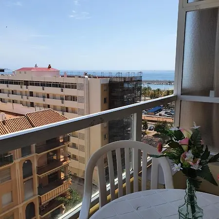 Estudio El Albero Integrado En El Edificio Pyr Centrico Y En Primera Linea De Playa * Фуенхірола