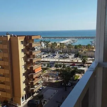 Estudio El Albero Integrado En El Edificio Pyr Centrico Y En Primera Linea De Playa Фуенхірола