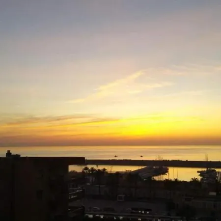 El Albero Integrado En El Pyr Céntrico Y En Primera Línea De Playa Appartement *