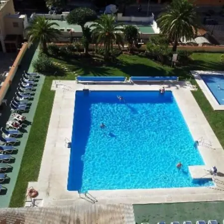 Estudio El Albero Integrado En El Edificio Pyr Centrico Y En Primera Linea De Playa Фуенхірола