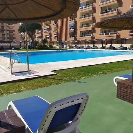 Estudio El Albero Integrado En El Edificio Pyr Centrico Y En Primera Linea De Playa Фуенхірола